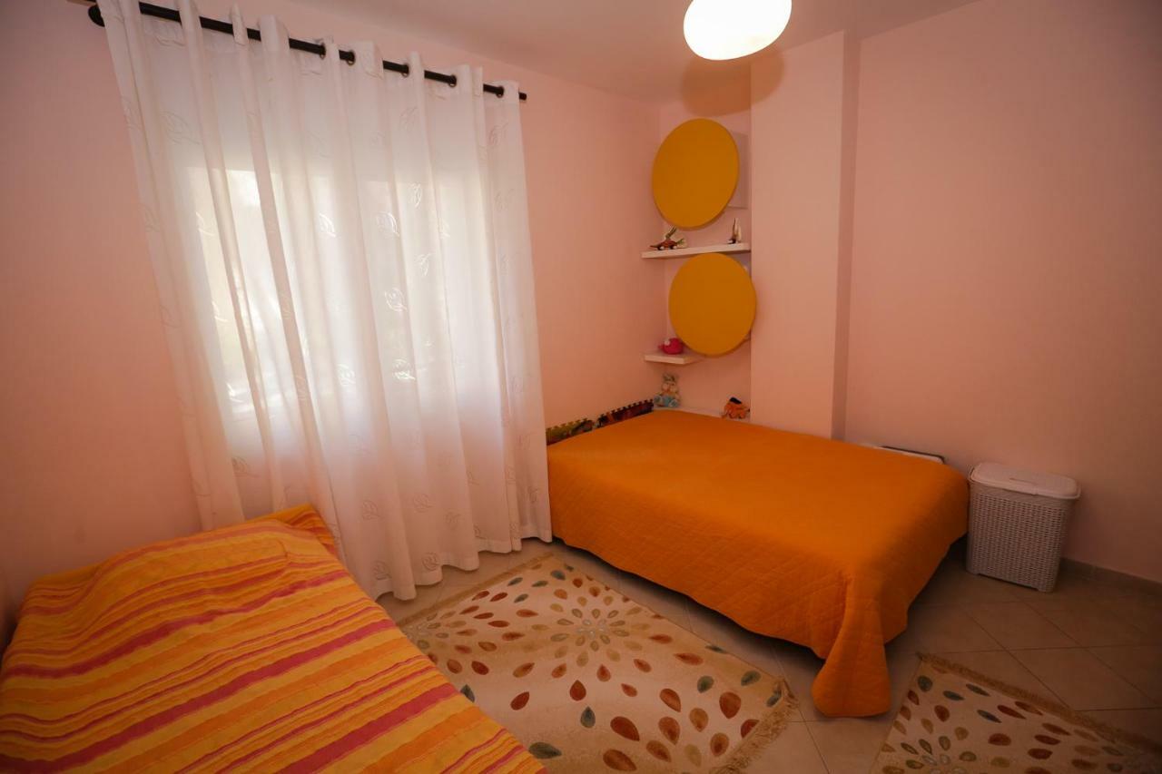 Pine-Tree Apt W/ Private Garden 50 M From The Sea Golem  Ngoại thất bức ảnh